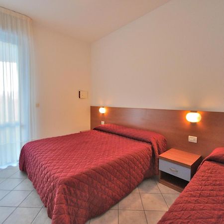 Apartment In Bibione Spiaggia Near The Beach Exterior photo