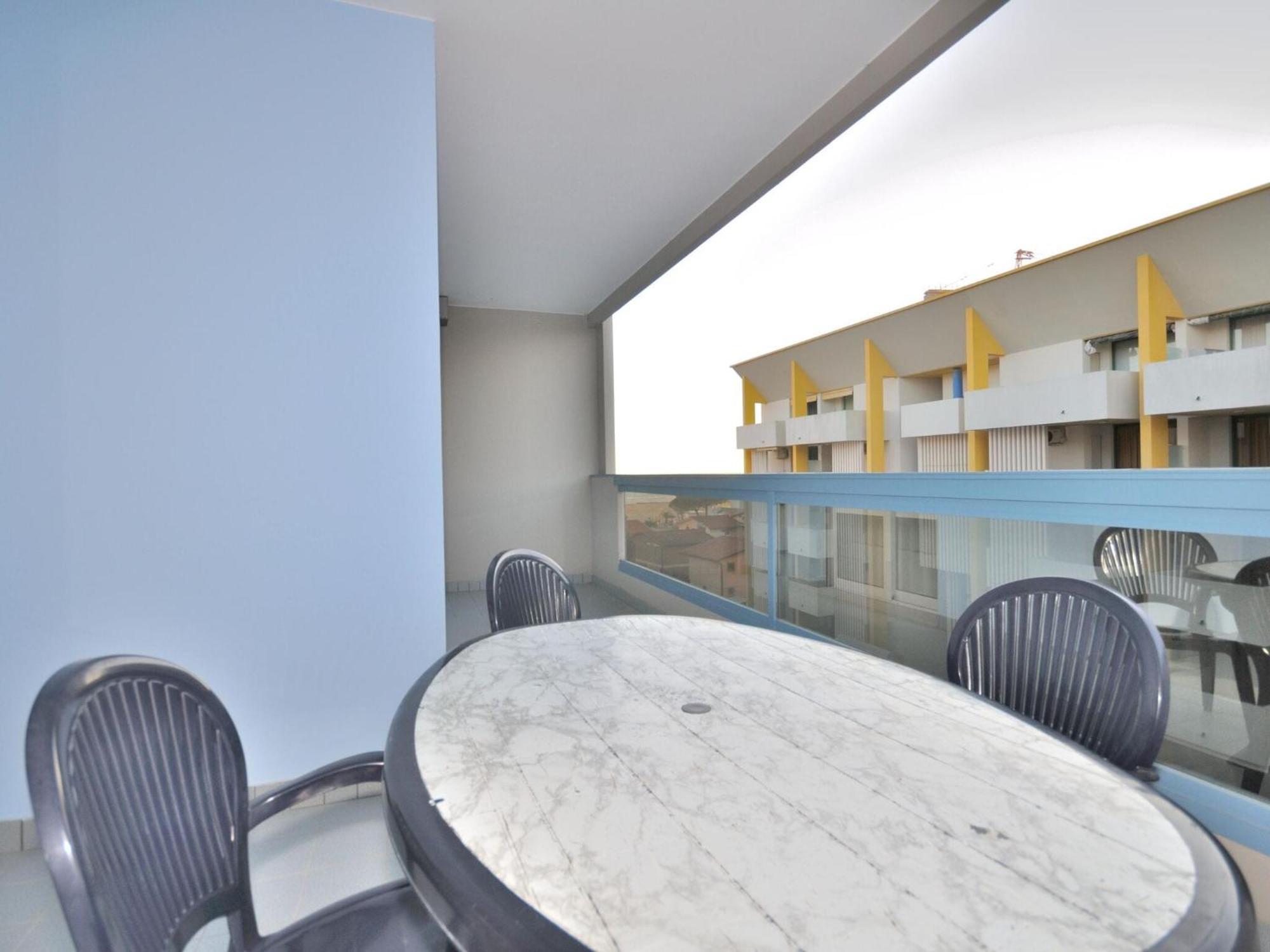 Apartment In Bibione Spiaggia Near The Beach Exterior photo
